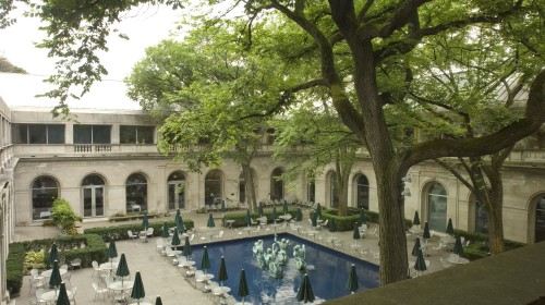 美国芝加哥高中放暑假与各类假期的时间-加拿