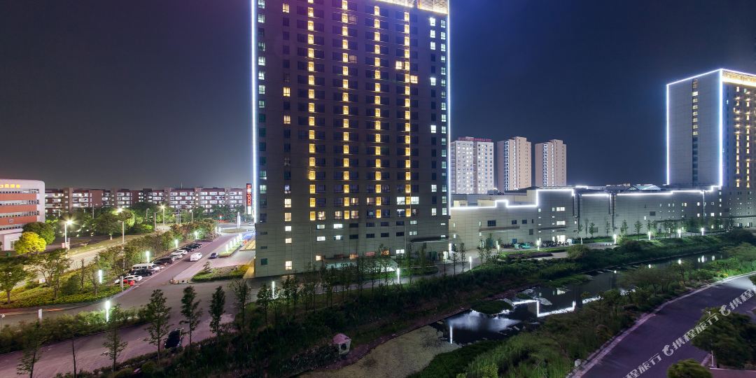 瑞贝庭公寓式酒(医药城店)