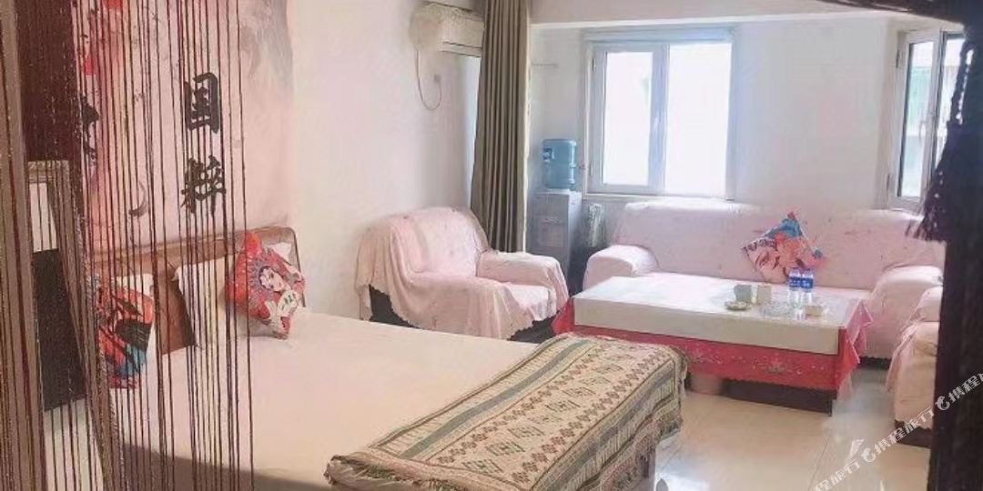 歌慕丽舍主题九点式公寓