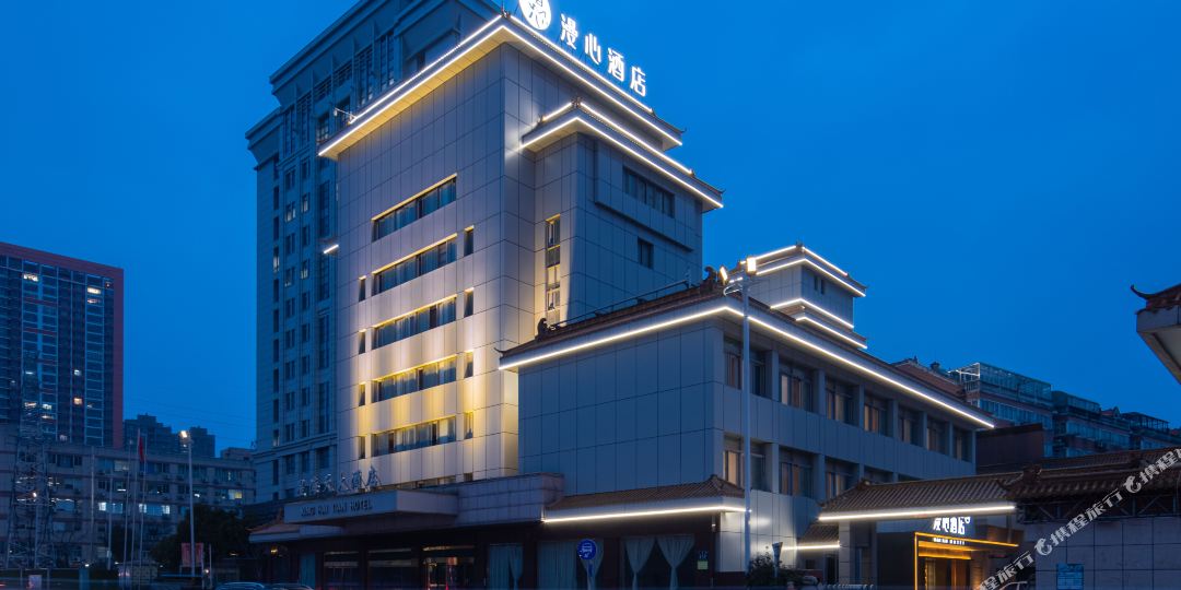 南通濠河风景区工农路鑫酒店店