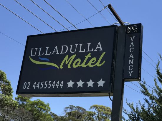 Ulladulla Motel - Tap to explore photos