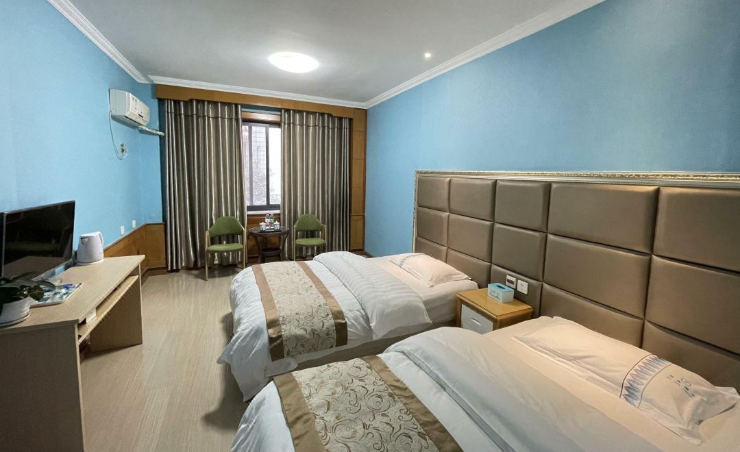 Mianyang Juxin Hotel (Yuewang Tower Fuleshan Park)