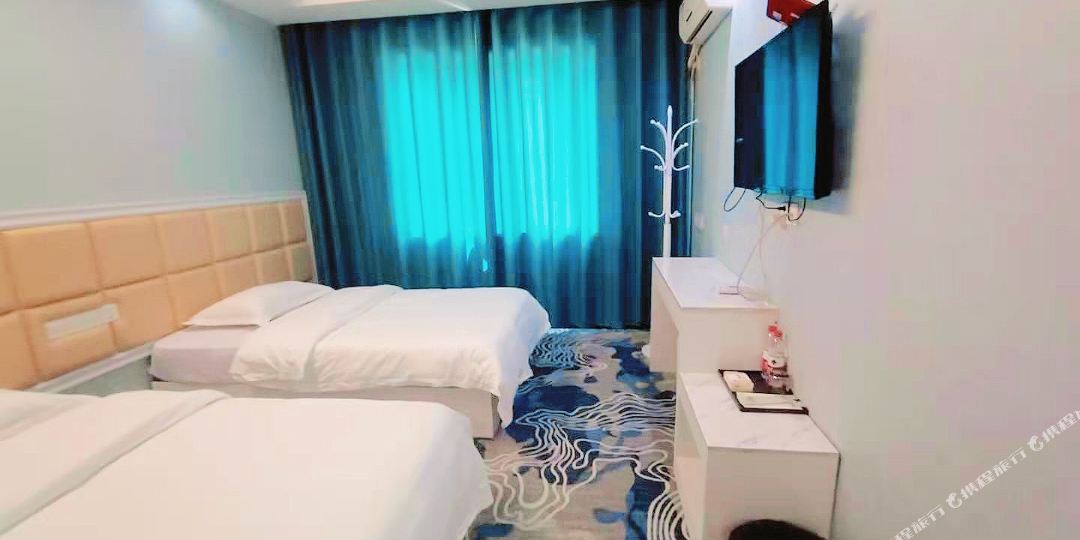 五色阳光酒店(黔灵公园三桥店)