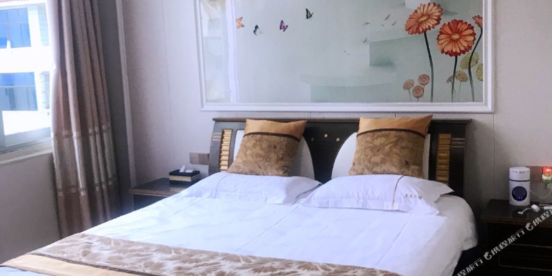 皇家宾馆(锦江大酒店西北)