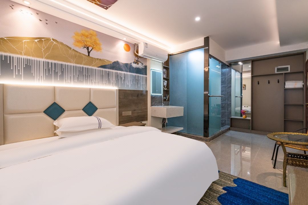 Jiutian Fashion Hotel (Zhonghui Cruise Road Branch)