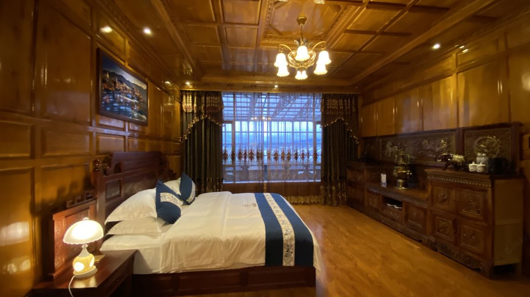 Shangri-La Yicangyuan Homestay