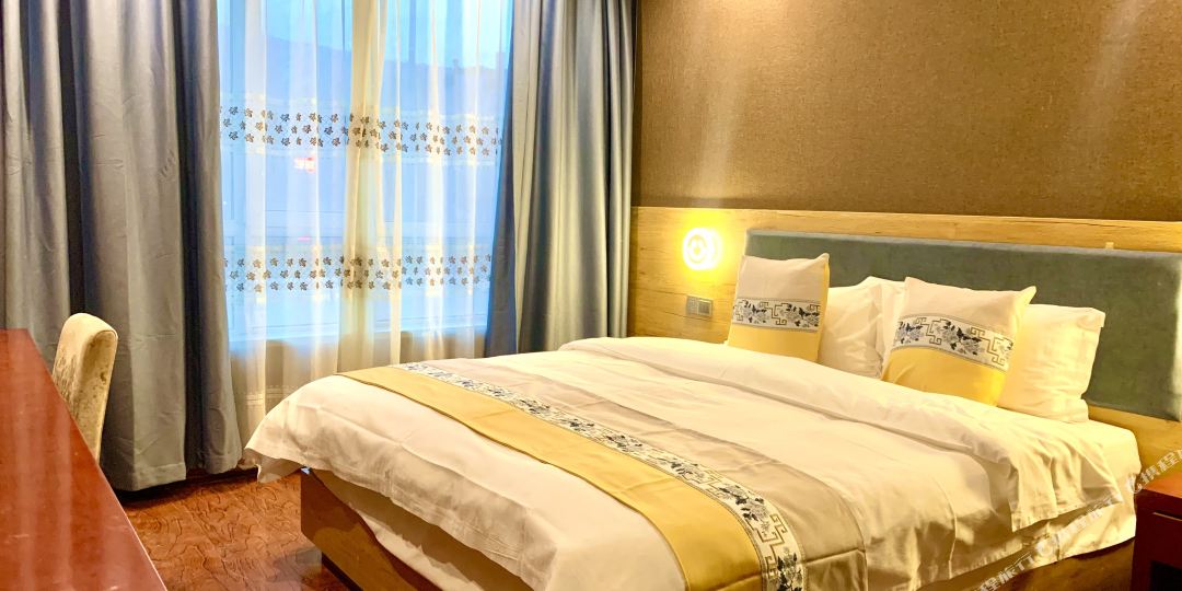 景途九点(西宁海湖店)