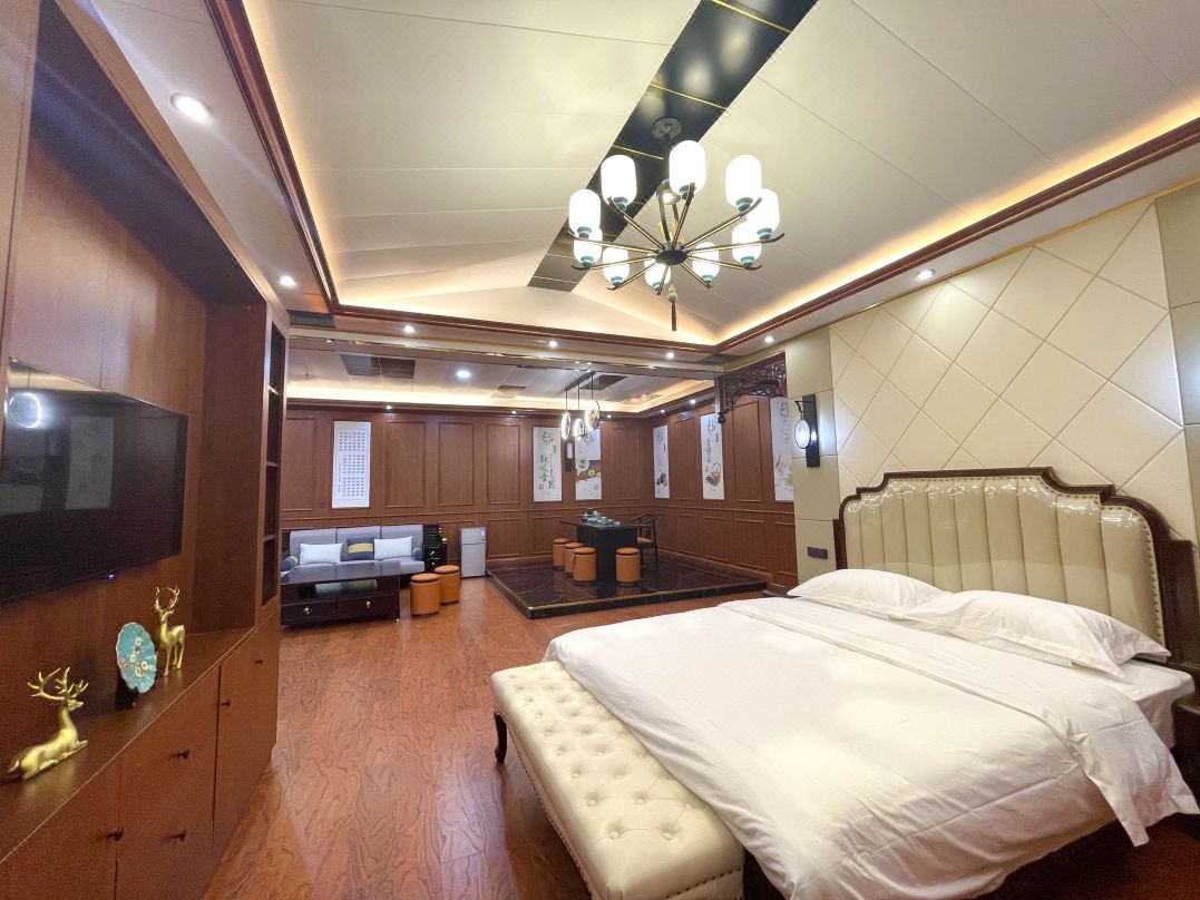 Nood Xinyi Hotel