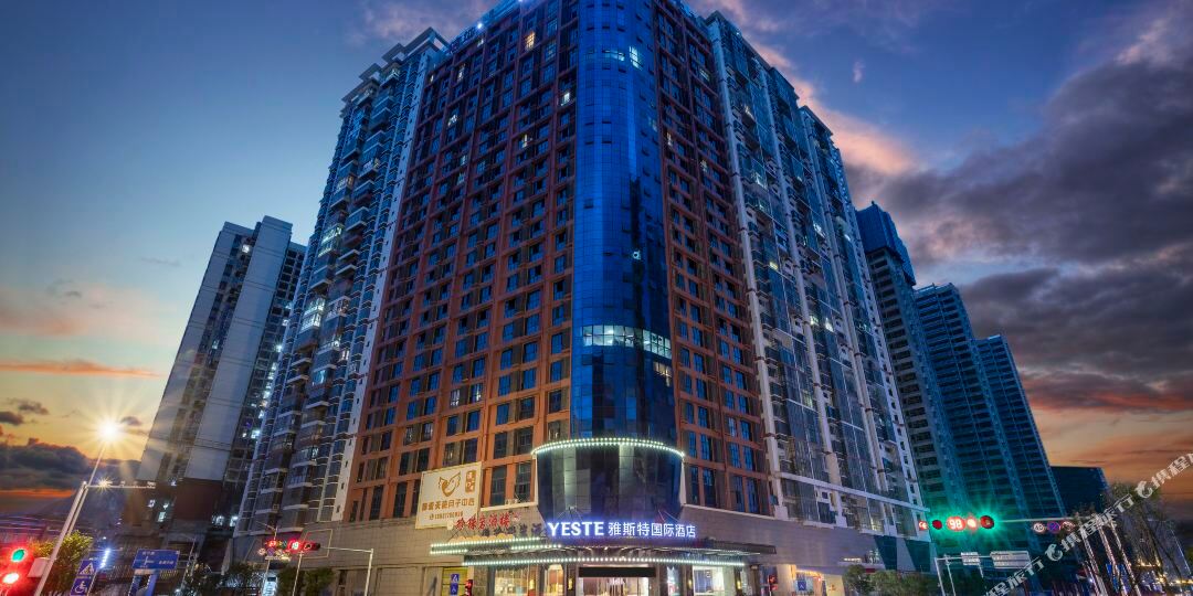 河池庐信地圣展酒店