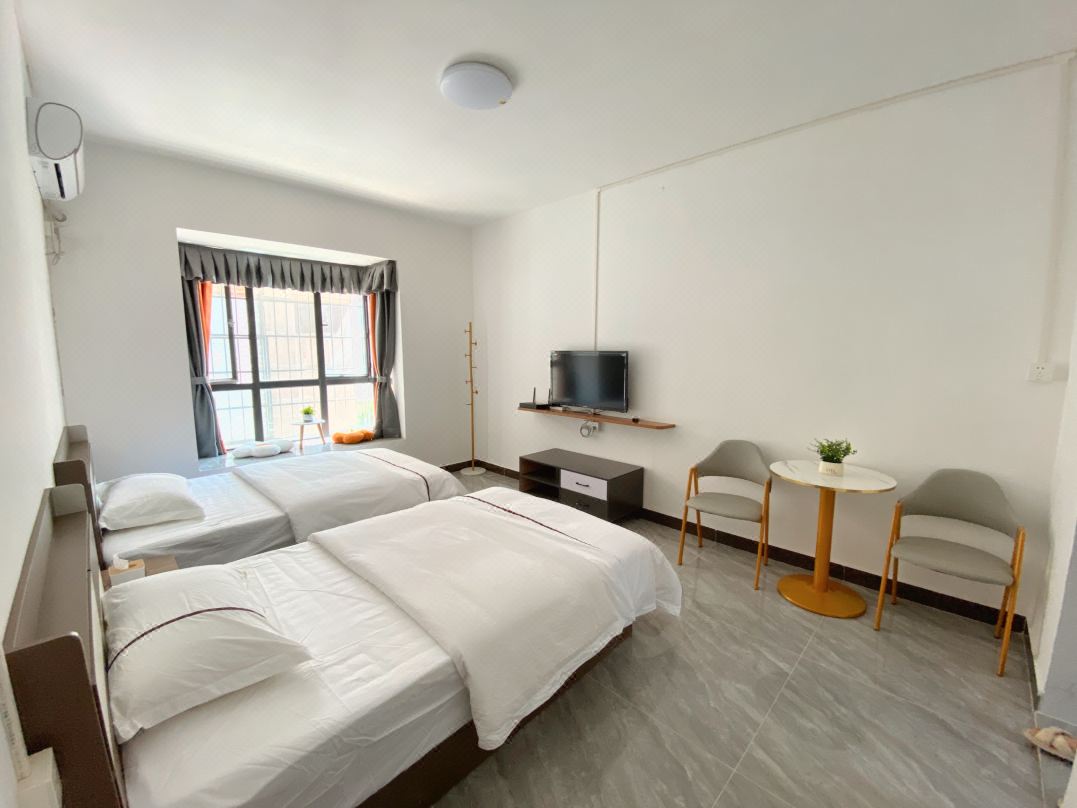 Weiyeman Apartment (Zhuhai Jinwan Sanzao Branch)