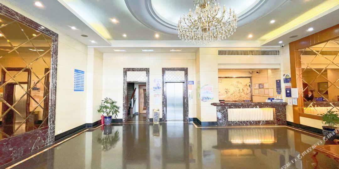 中环酒店(东莞常平火车站店)