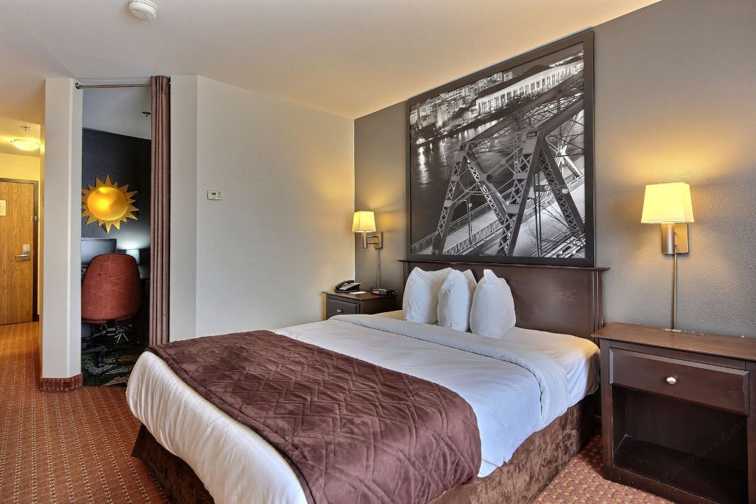 Super 8 by Wyndham Quebec City