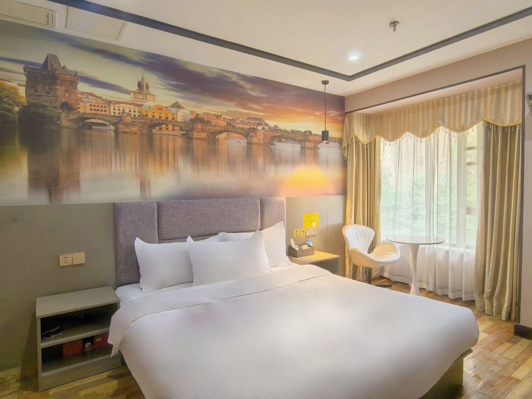 casanova  hotel(Chongqing West Railway Station)