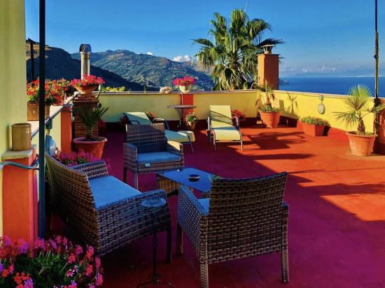 Hotel Innpiero Taormina - Tap to explore photos