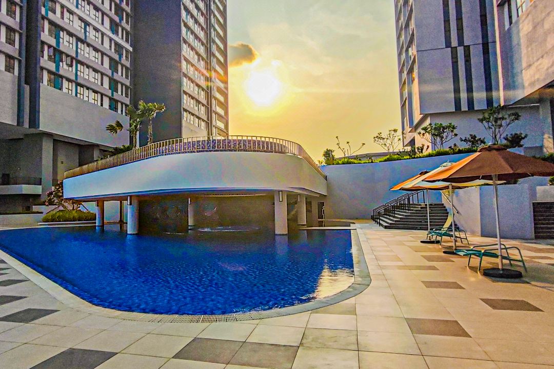 Double Storey Pool at Trio Setia Klang by HCK