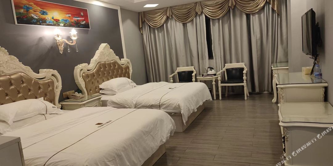 悦纳尔大酒