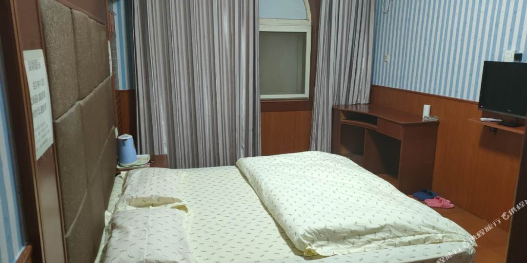 定远馨家园楼宾馆