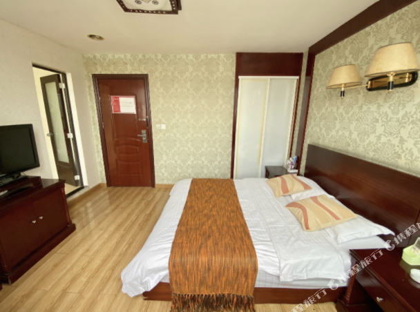 轻住万福HOTEL(火车站酒店