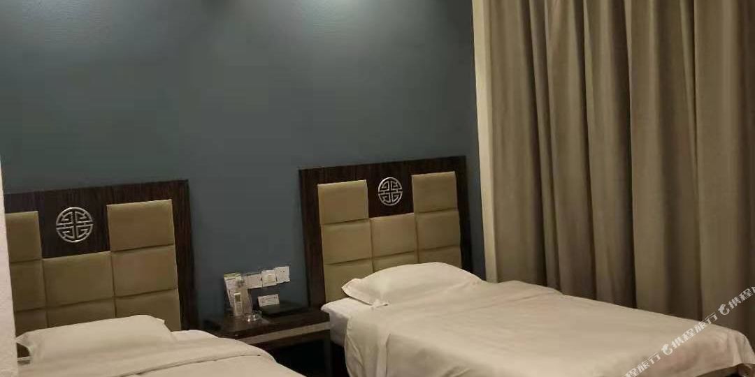 梧州忠鼎商务酒店