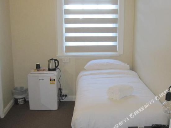 Katoomba Hotel - Tap to explore photos
