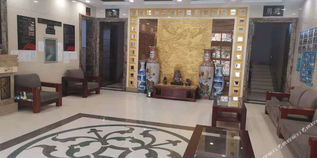 龙湖商务会馆
