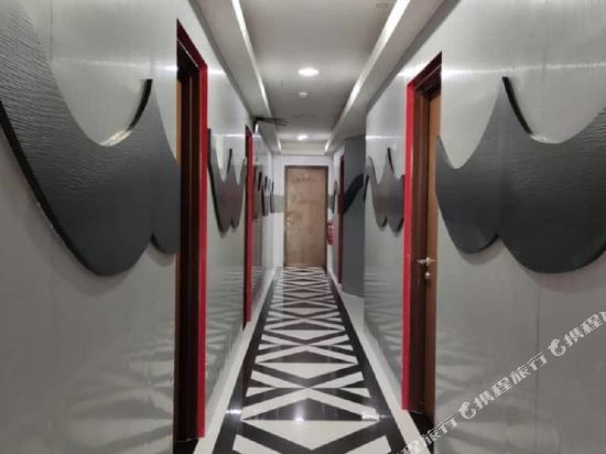 Kota Damansara Boutique Hotel - Tap to explore photos