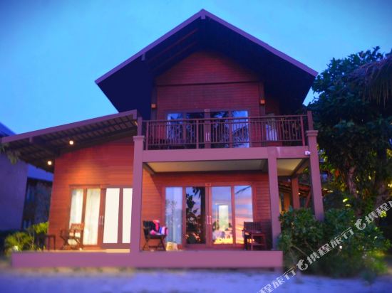 Koh Ma Beach Resort - Tap to explore photos