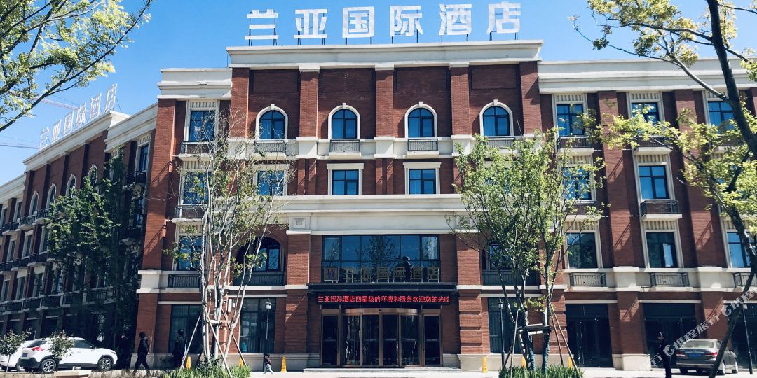 濮阳县兰亚国际大店