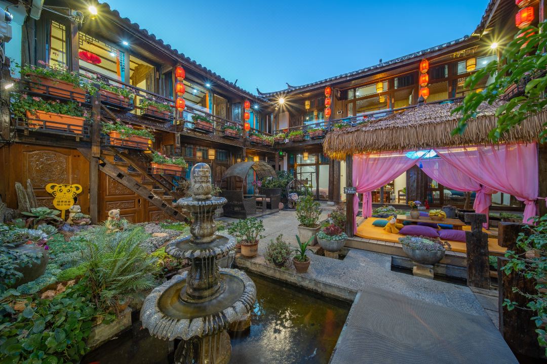 Meet Lijiang Unexpectedly Inn