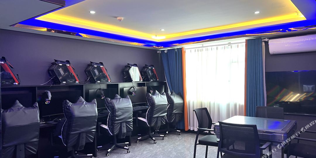 伊宁金吉阙电竞酒店
