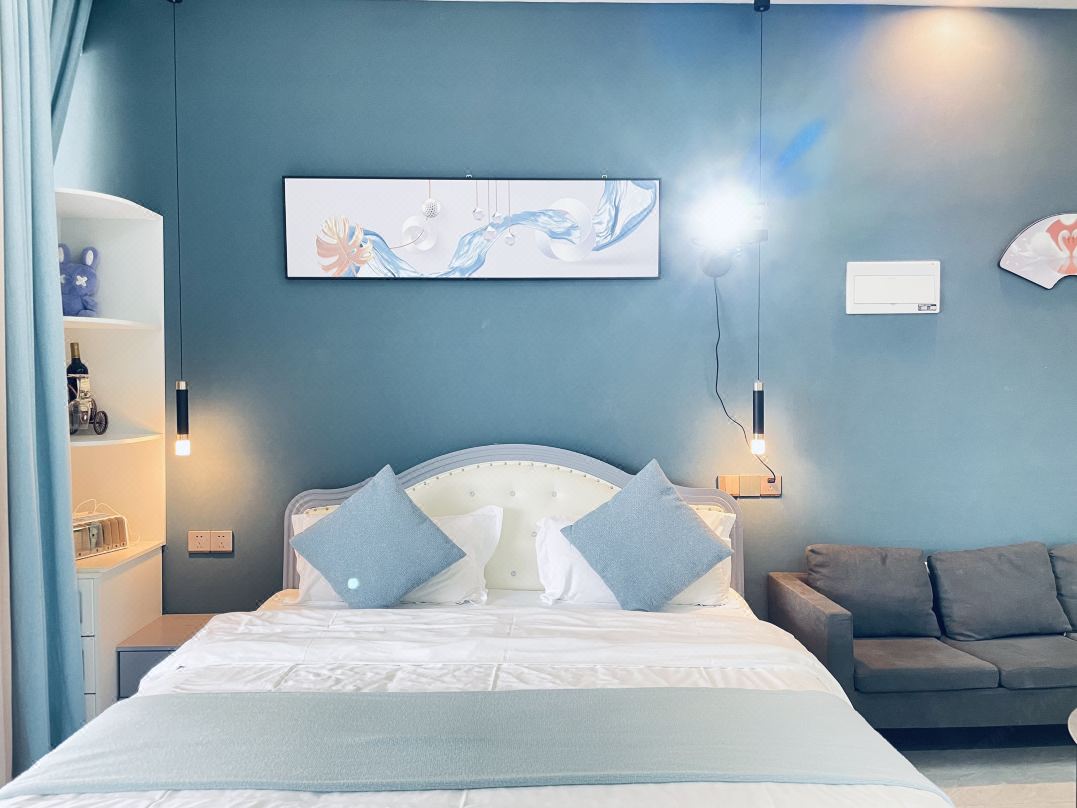 Xinsu Apartment (Heyue Square Branch Tianfu)