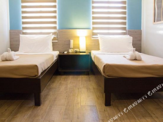 Sheridan Boutique Hotel - Tap to explore photos