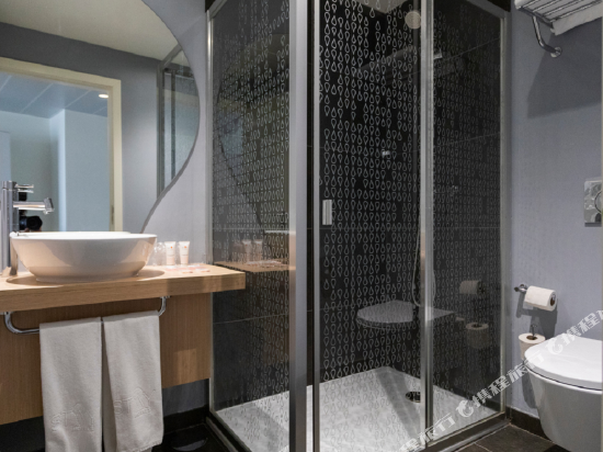 Stay Hotel Coimbra Centro - Tap to explore photos