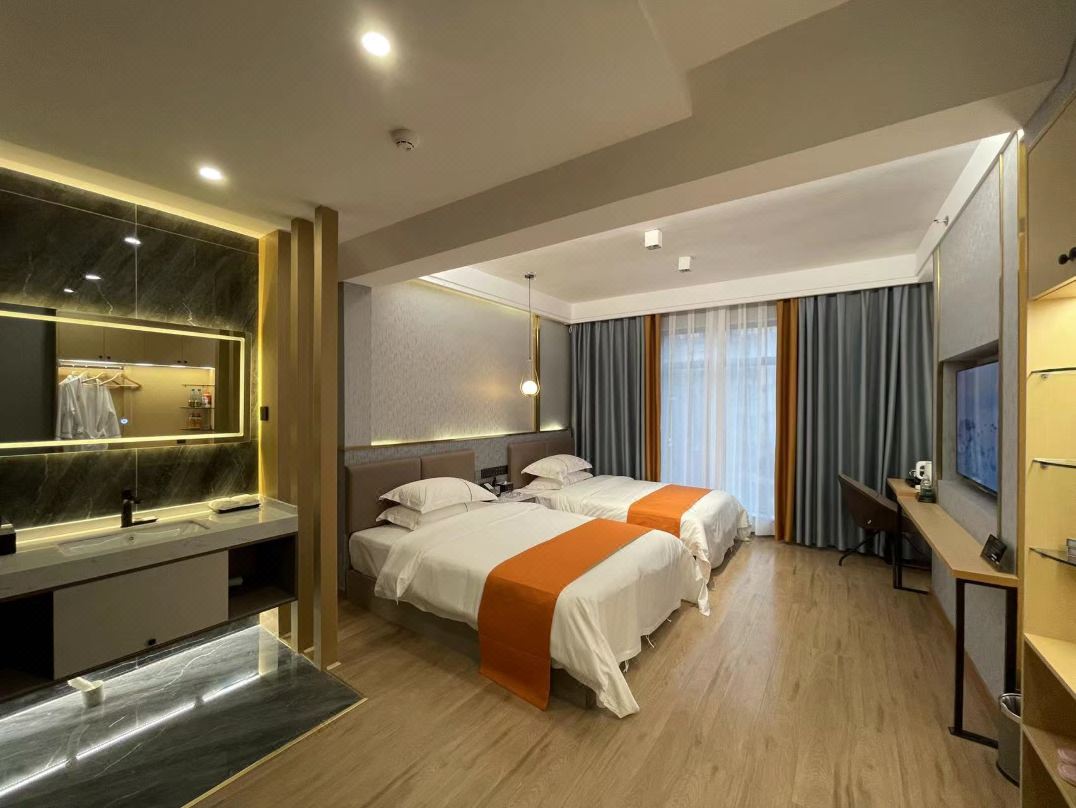 Yongshun Dingyue Yazhen Hotel