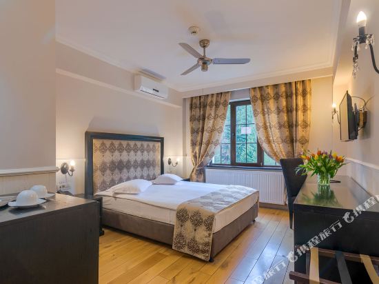 Rizzo Boutique Hotel - Tap to explore photos