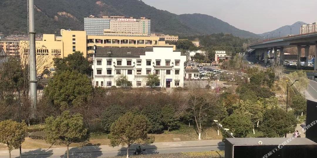 格非酒店(杭州半山店)