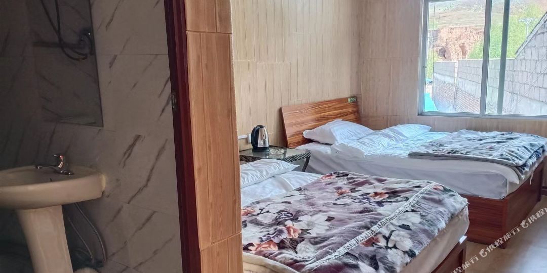 向东旅馆(贡桑东路店)