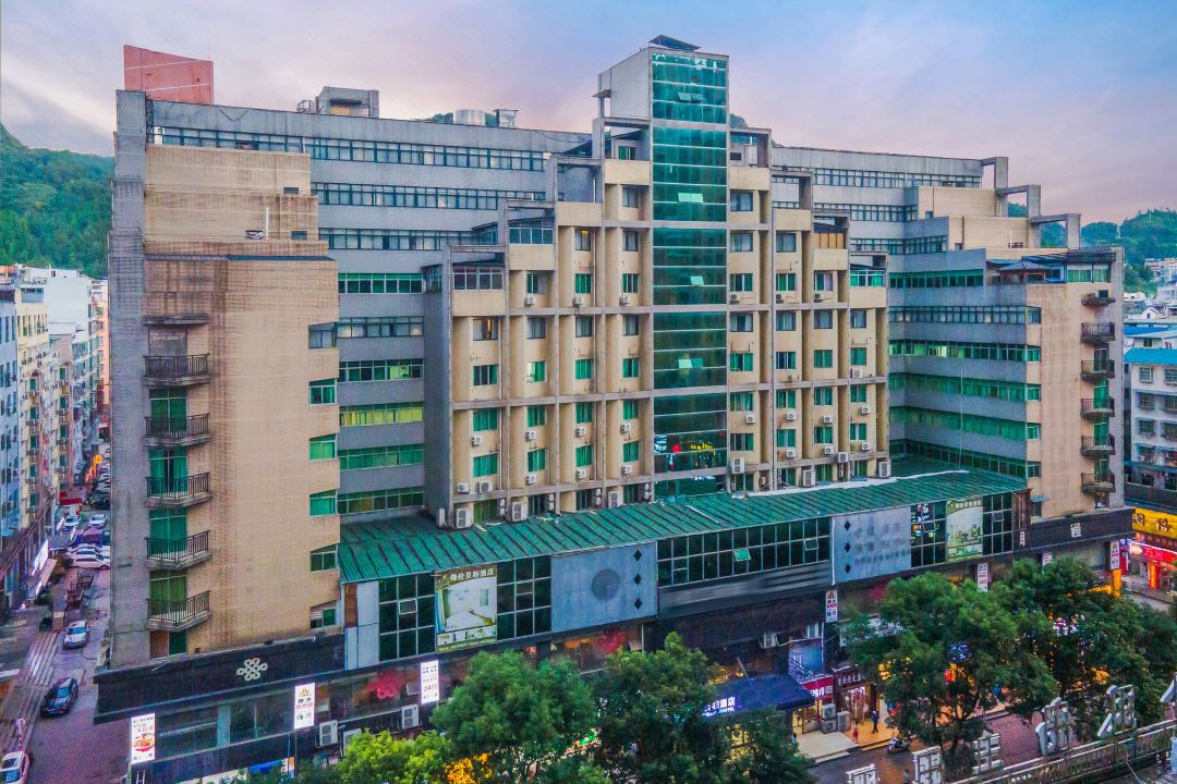 Xin Yuan Residence Hotel (Tongren High-speed Railway Station)