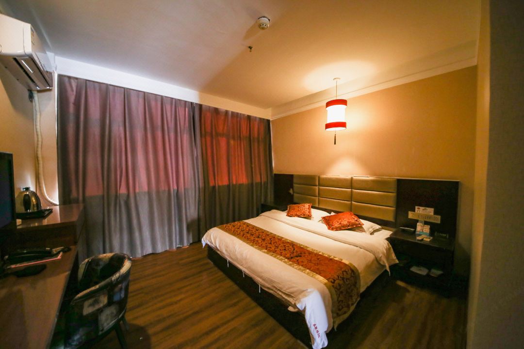 Jiayuguan Xinle Juyuan Hotel