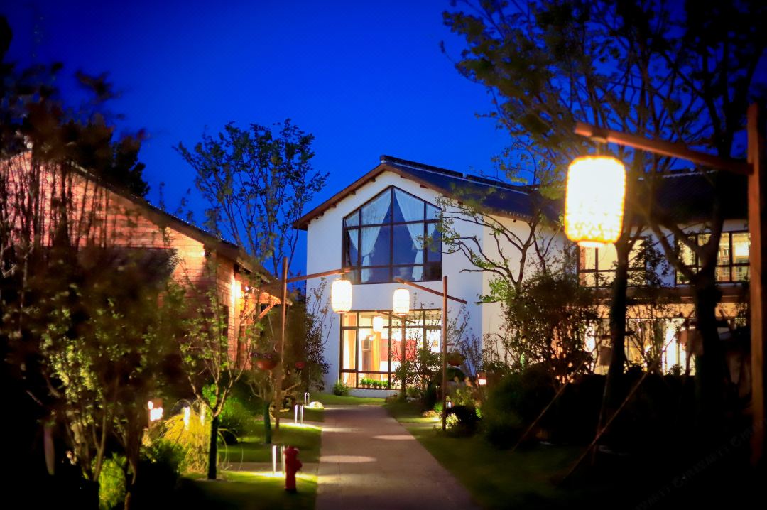 Kwun Tong B&B Group