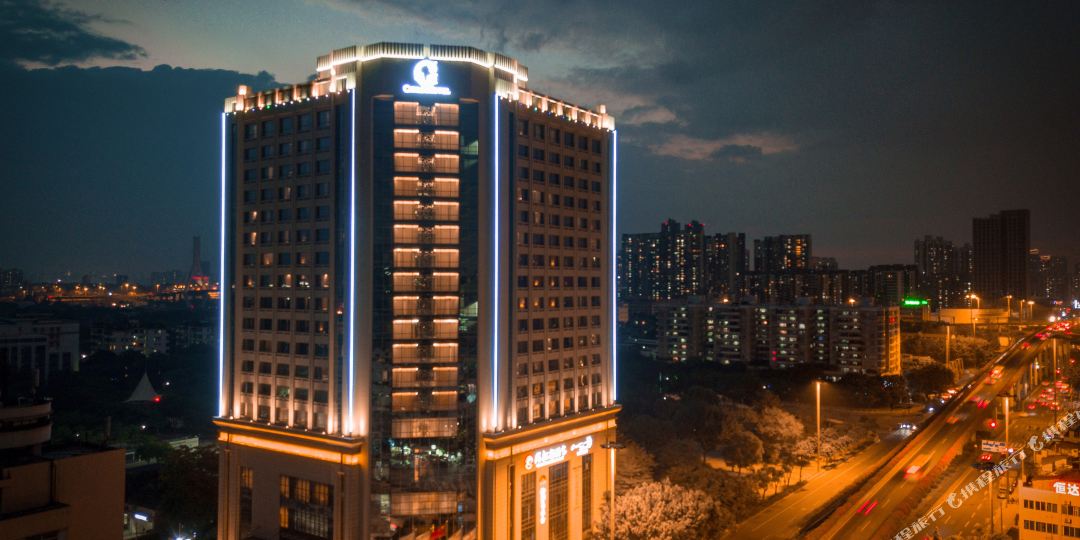 广州珠江太古仓亚多S酒店