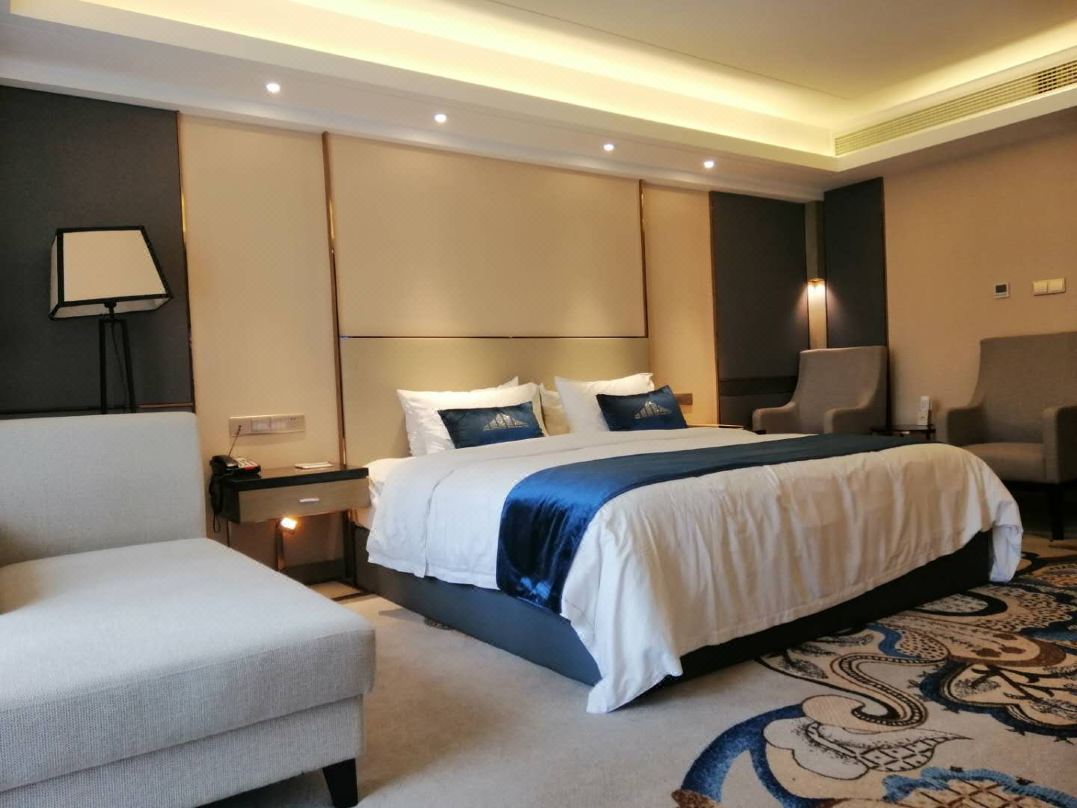 Jishou Century and Home Hotel