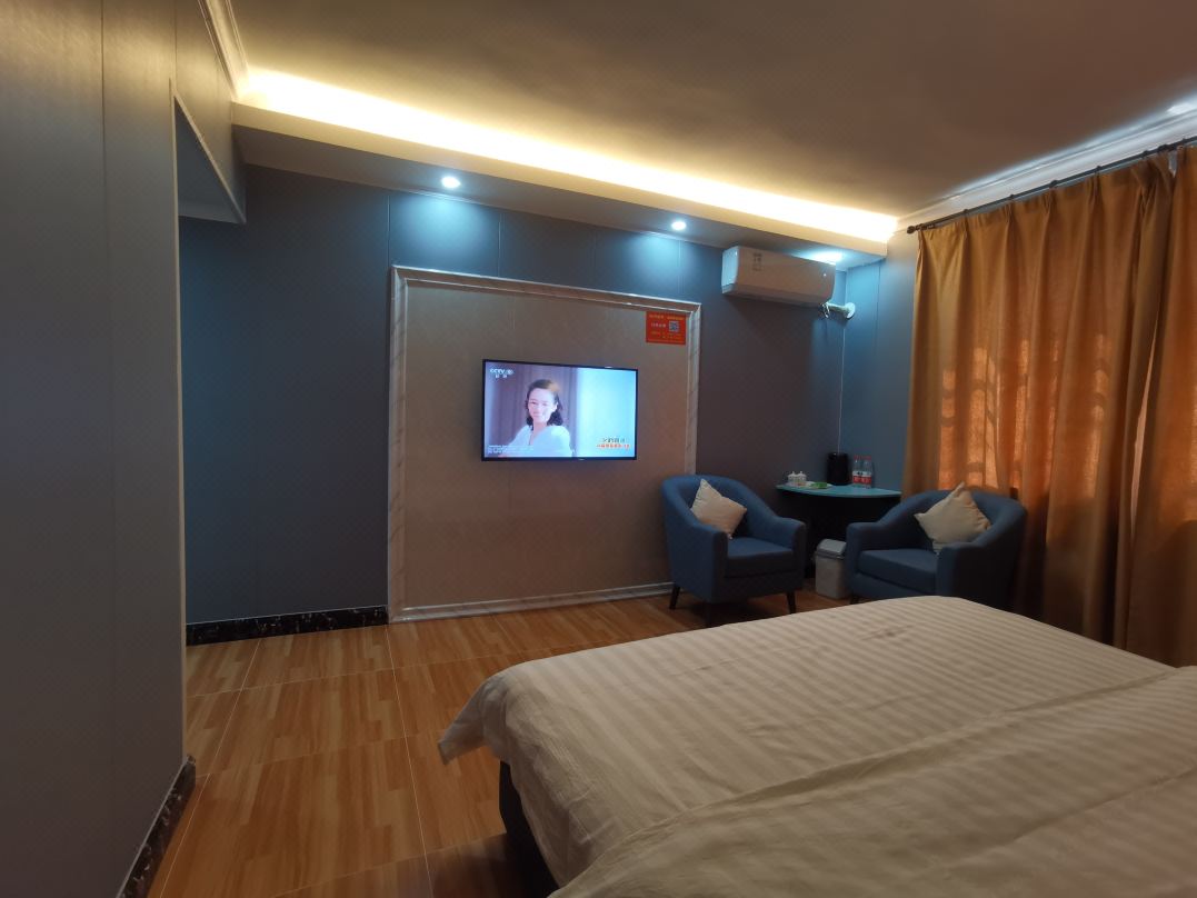 Boluo Dongyuan Hotel
