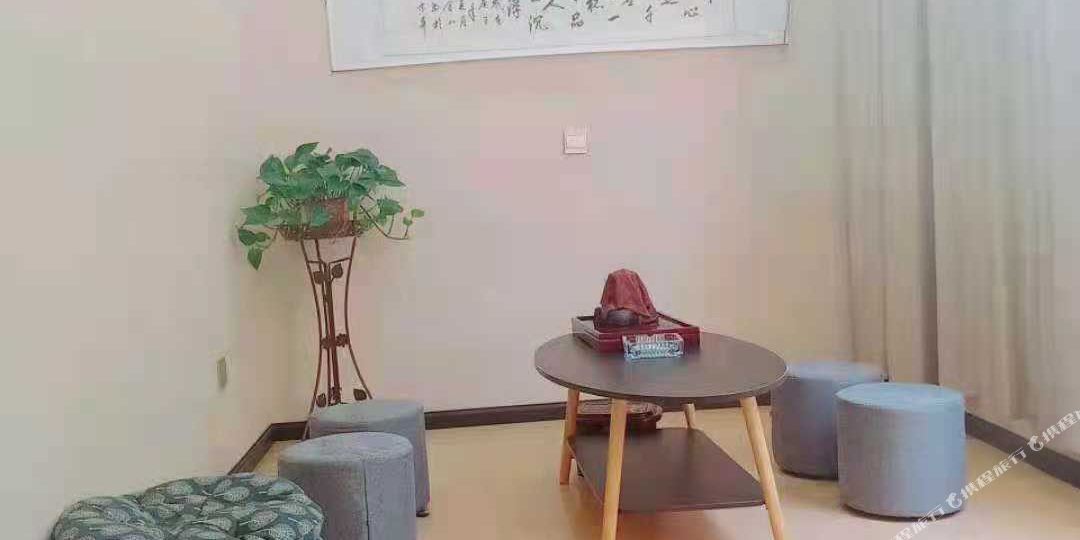 雯惠欣家猪蹄酒店