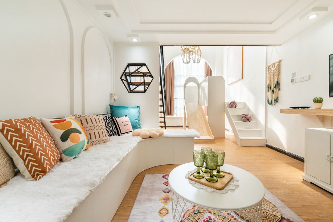 Man Designer Homestay