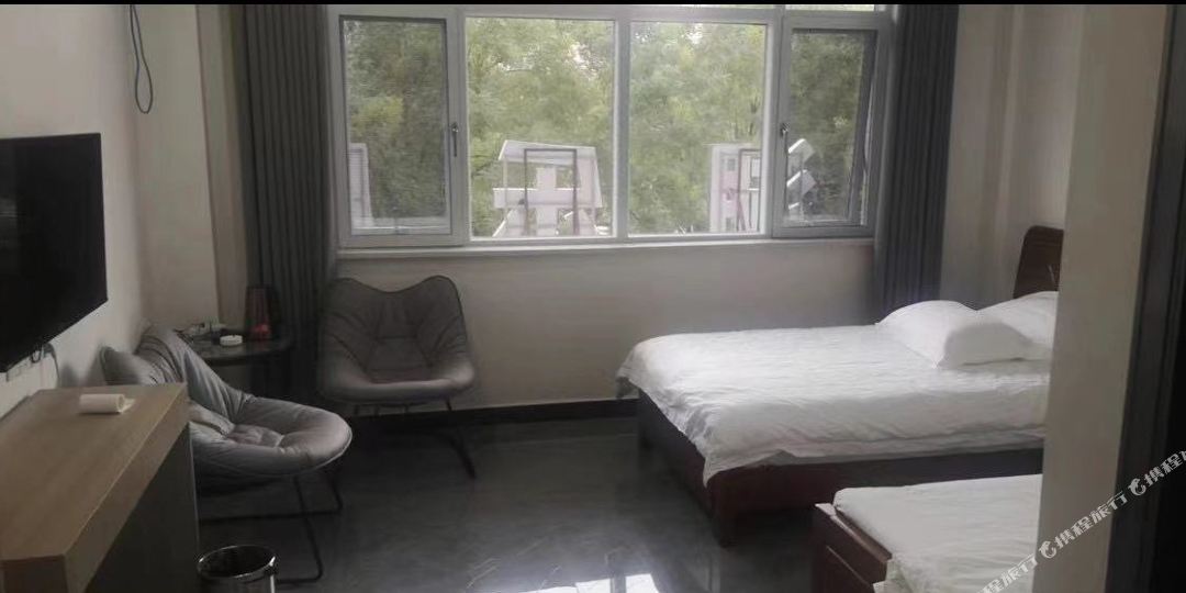 龙虎乐居住宿(石龙区店)