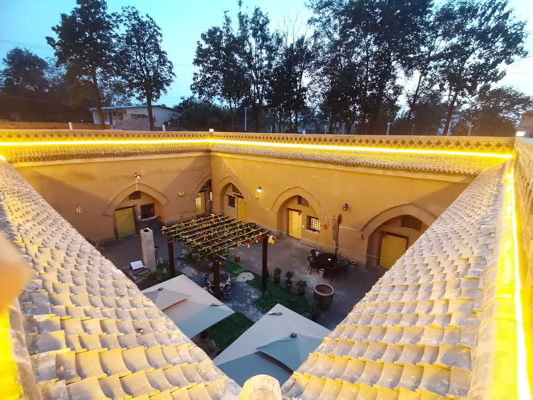 Star River Courtyard Homestay