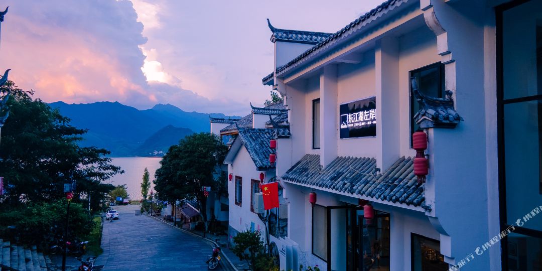 东江湖左岸民居