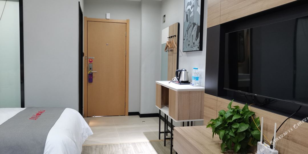 骏一酒店(东至东流路店)