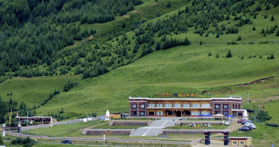 Gadalin Hotel